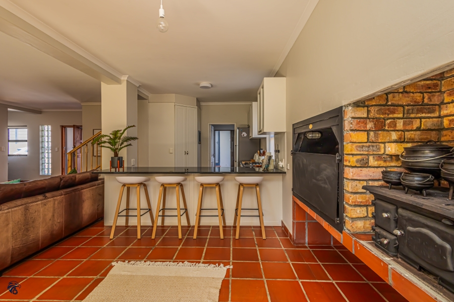 3 Bedroom Property for Sale in Myburgh Park Western Cape